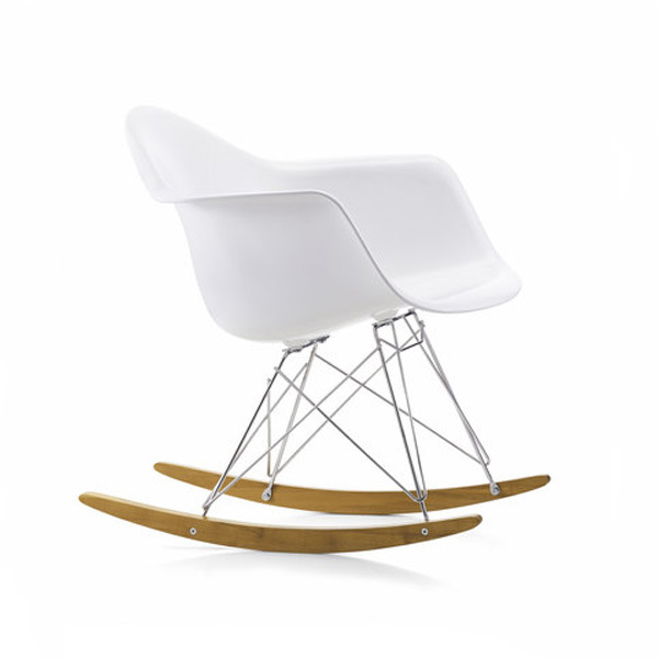 Vitra EAMES Plastic Rocking Armchair RARBild